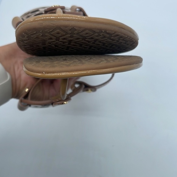 Tory Burch Beige patent leather flat Miller thong t strap sandals 10.5 - Picture 7 of 8